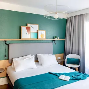 Adagio Centre מלון דירות