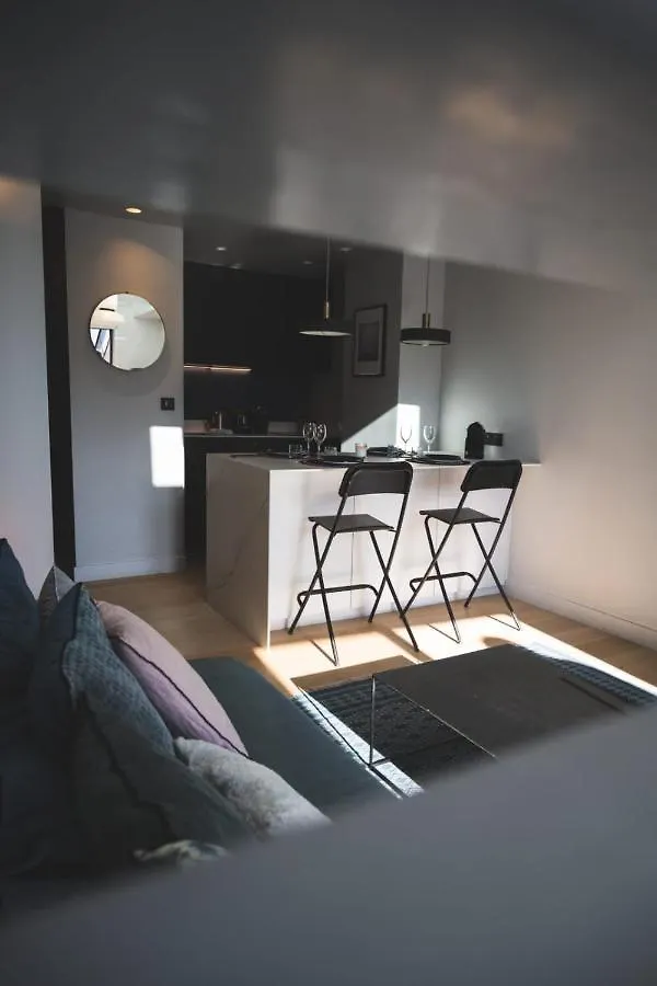 Apartment Le Centaure - 2 Bedrooms For 4 People Annecy France